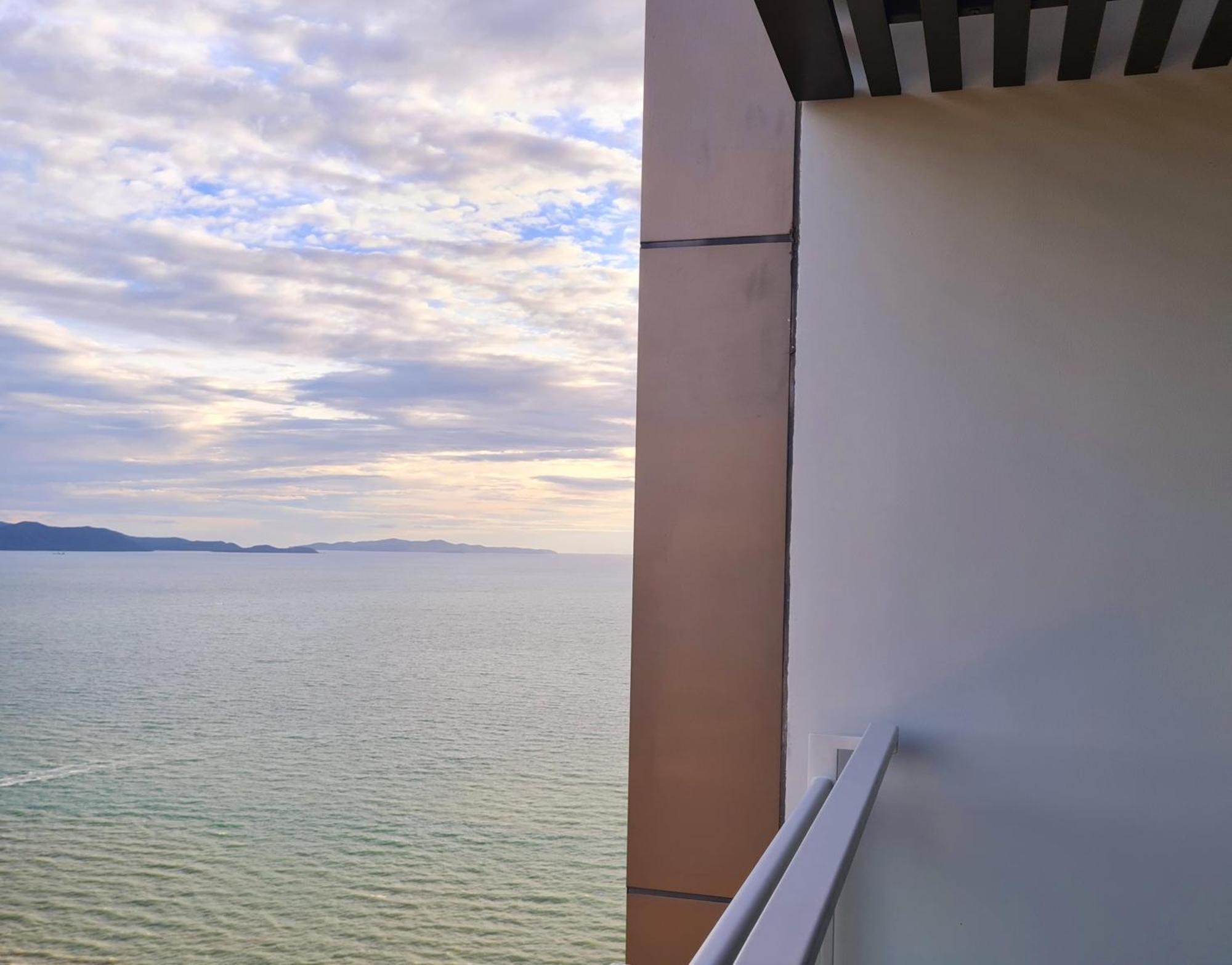 Veranda Residence Pattaya By Sea Джомтьен Номер фото