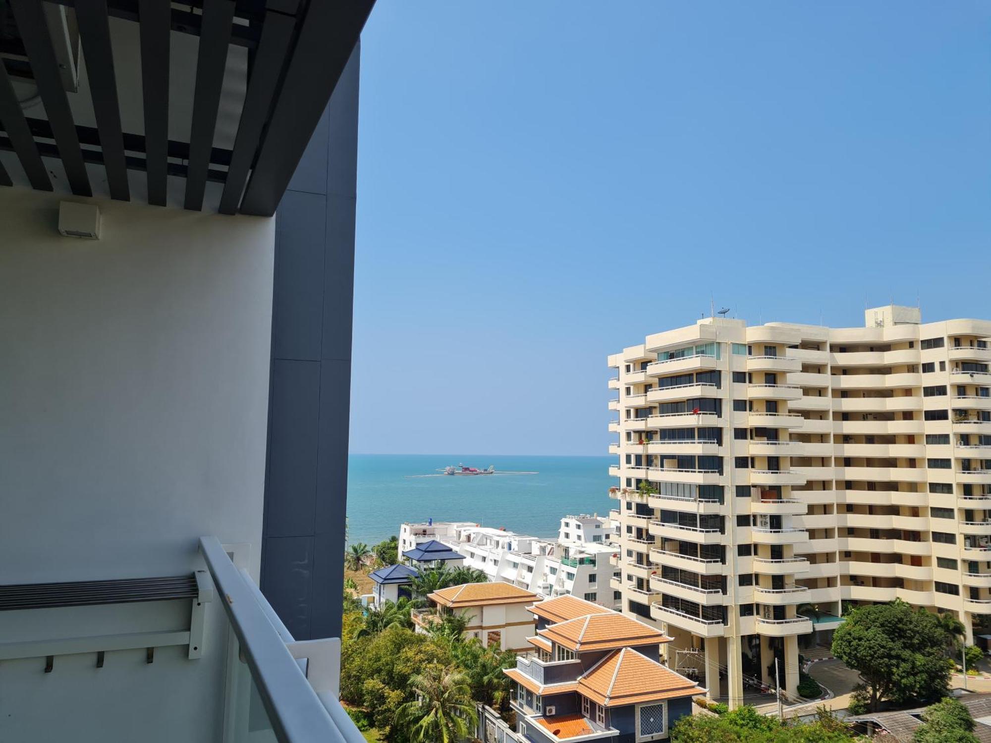 Veranda Residence Pattaya By Sea Джомтьен Номер фото